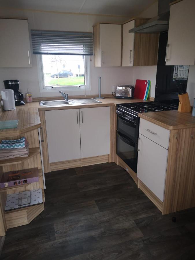 فندق تاتيرشالفي  Hot Tub Hols 61 Kingfisher Court المظهر الخارجي الصورة