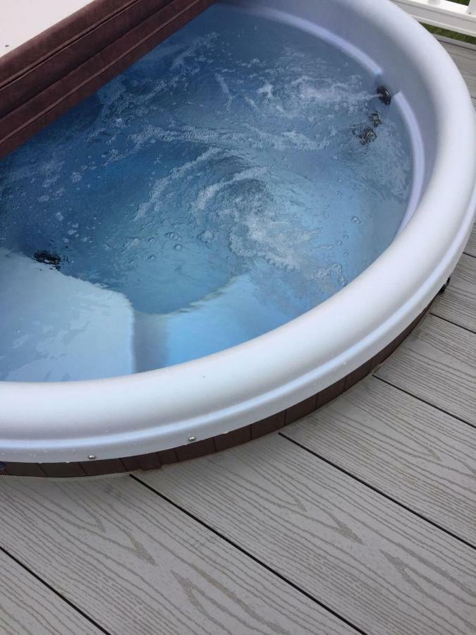 فندق تاتيرشالفي  Hot Tub Hols 61 Kingfisher Court المظهر الخارجي الصورة